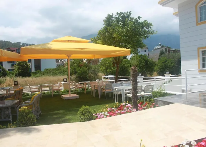 Ξενοδοχείο Eramax 3*