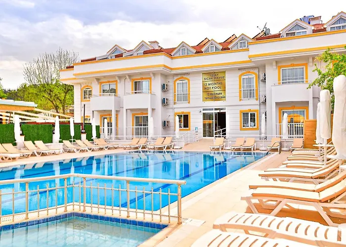 Hotel Eramax 3*