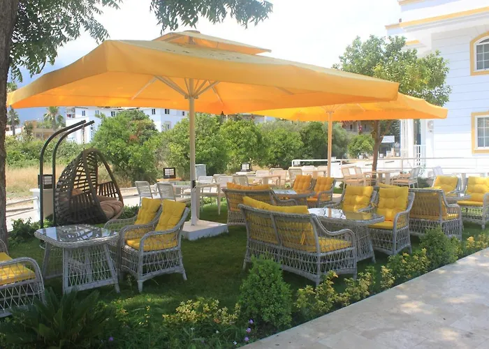 Hotel Eramax 3*