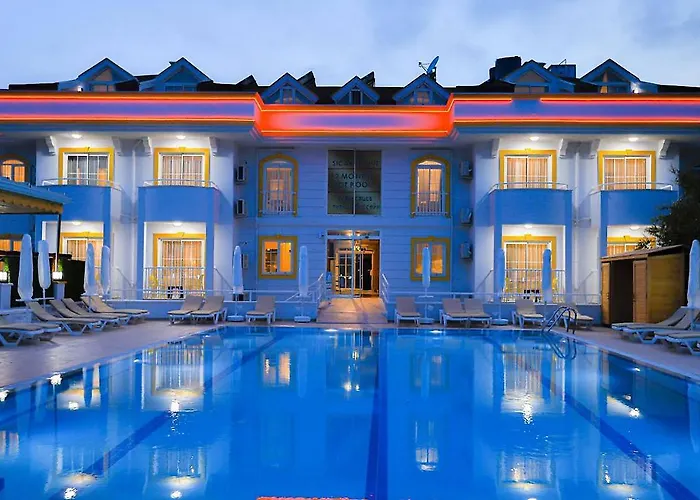 Eramax Hotel